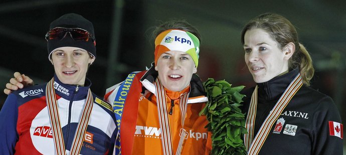 Česká rychlobruslařka Martina Sáblíková vybojovala na mistrovství světa ve viceboji stříbrnou medaili