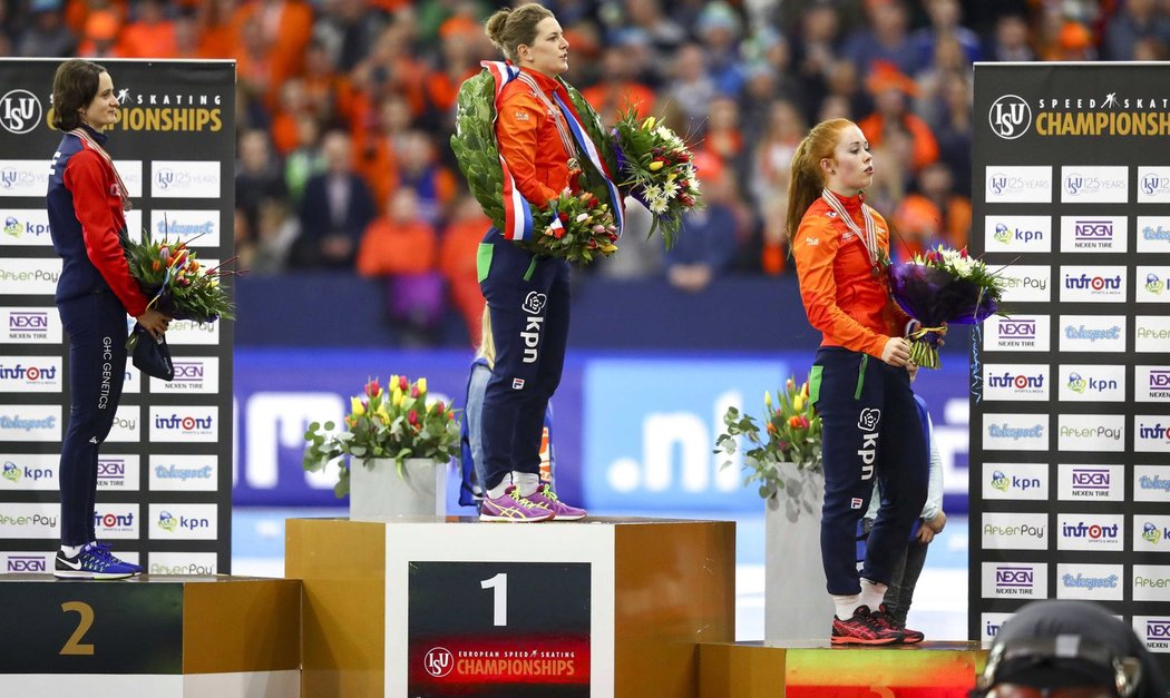 Stříbro Sáblíková bere. Na Mistrovství Evropy v rychlobruslařském víceboji brala už desátou medaili.