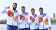 Josef Dostál, Lukáš Trefil, Daniel Havel a Jan Šterba se radují z bronzových olympijských medailí