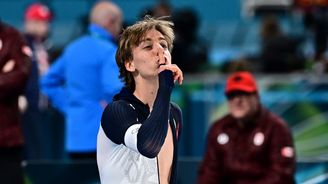 Rychlobruslař Jílek má zlato! Ovládl trať na 10 kilometrů, Sáblíková gratulovala mezi prvními Rychlobruslař Jílek má zlato! Ovládl trať na 10 kilometrů, Sáblíková gratulovala mezi prvními