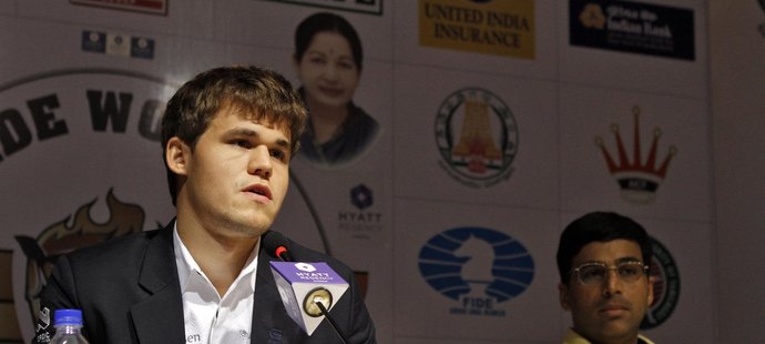 Nor Carlsen se stal nejmladším mistrem světa v historii.