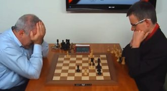To je skalp! Šachista Navara porazil legendárního Kasparova