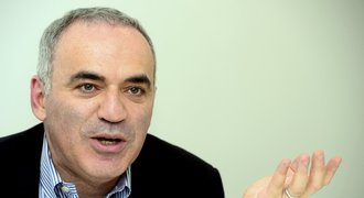 Kasparov kandiduje na šéfa FIDE. Má náš hlas, zní z Česka