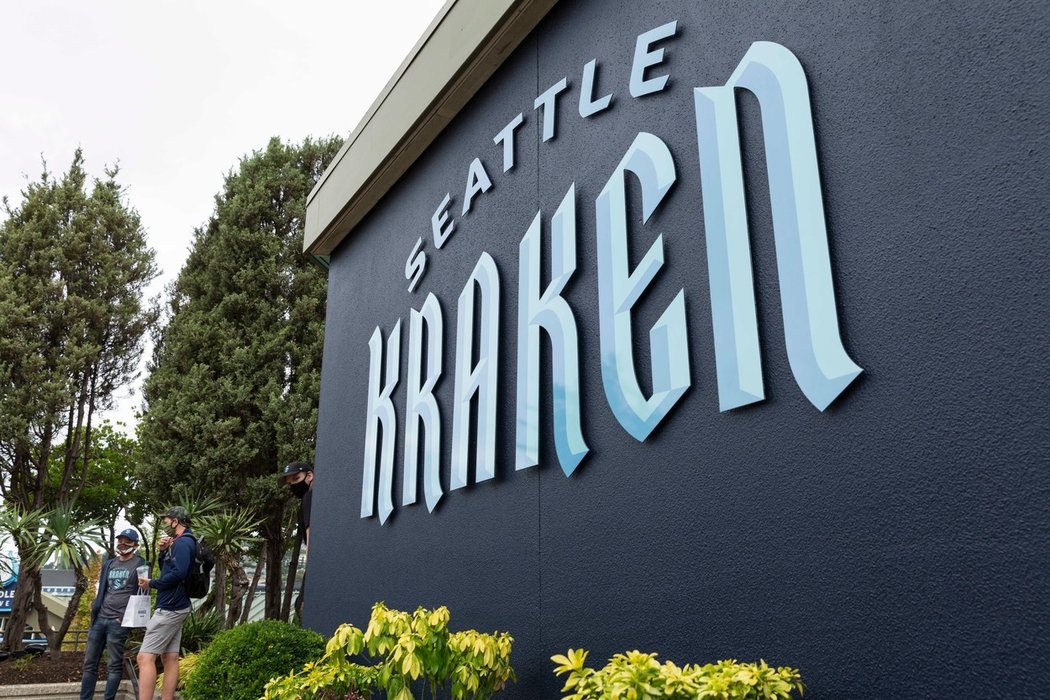 Seattle Kraken má prvního hráče