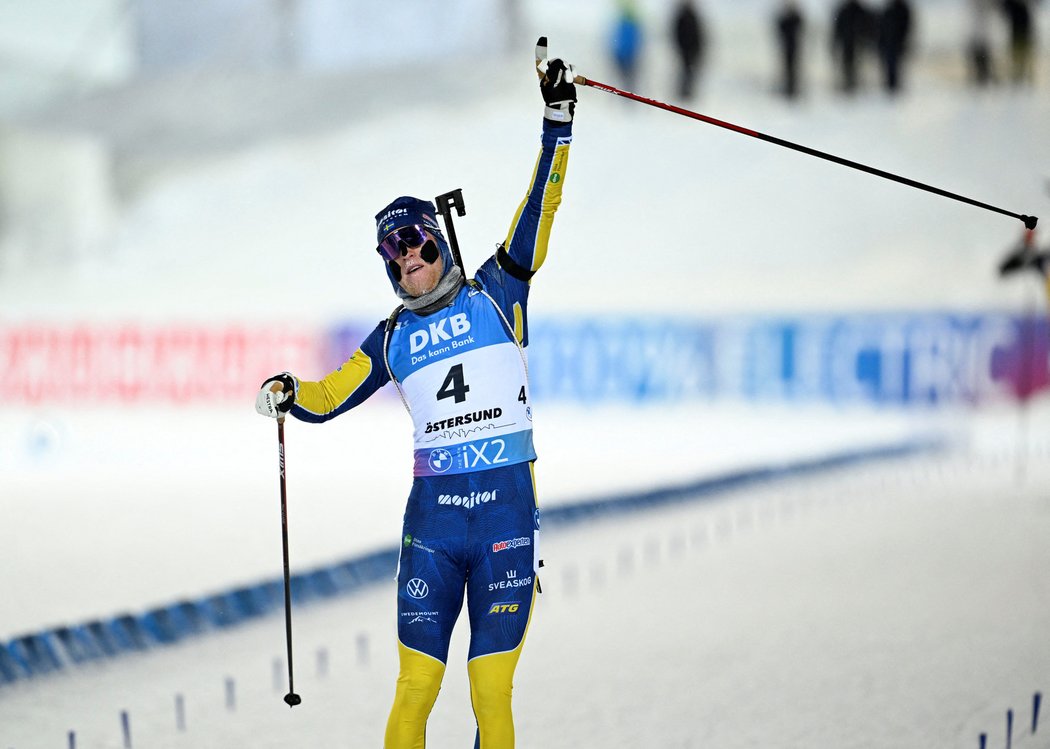Biatlonista Sebastian Samuelsson si podmínky pro švédskou reprezentaci nemůže vynachválit
