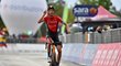 Vítěz 6. etapy cyklistického Gira d´Italia Gino Mäder