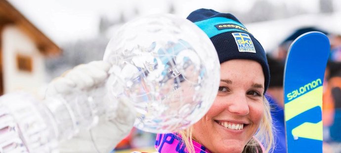 Švédská skikrosařka Anna Holmlundová