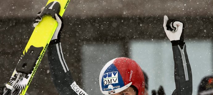 Český skokan na lyžích Jan Matura ovládl v Japonsku dva závody Světového poháru