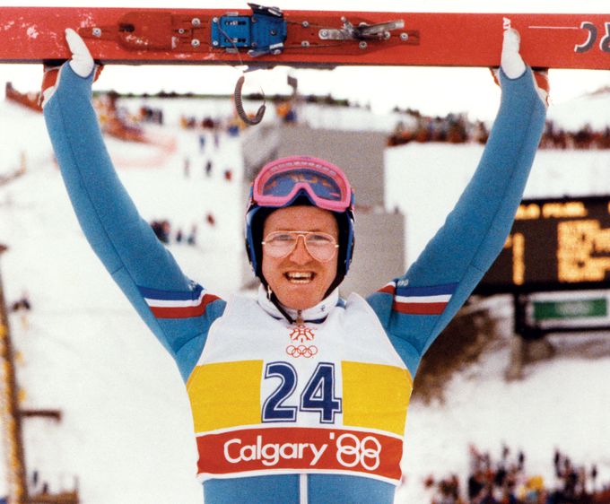 Neuvěřitelný olympijský příběh. Čím si Orel Eddie zasloužil posměch i slávu? Neuvěřitelný olympijský příběh. Čím si Orel Eddie zasloužil posměch i slávu?