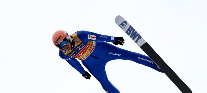Polský skokan na lyžích Dawid Kubacki ovládl třetí závod Turné čtyř můstků