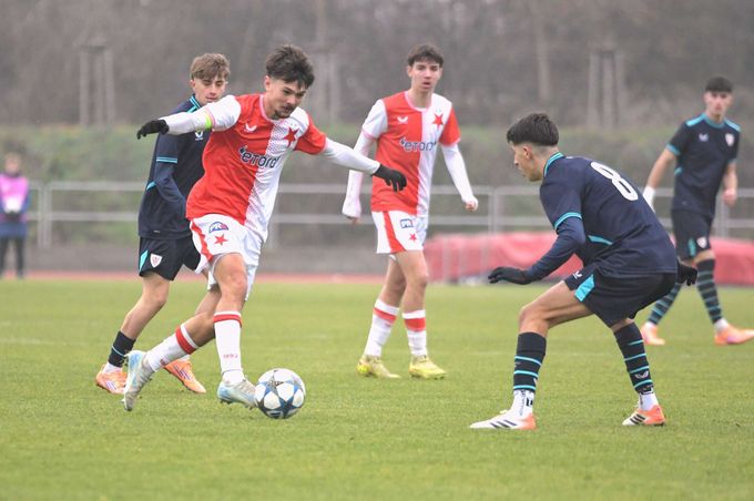 Slavia U19 - Bilbao U19 3:3. Další výhra unikla, hosté srovnali z penalty v nastavení Slavia U19 - Bilbao U19 3:3. Další výhra unikla, hosté srovnali z penalty v nastavení