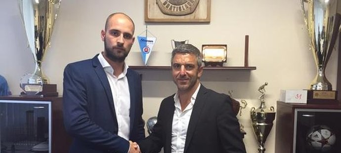 Bratislavský Slovan podepsal smlouvu s kyperským koučem