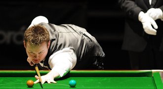 Zemřel Alex Higgins, legenda snookeru