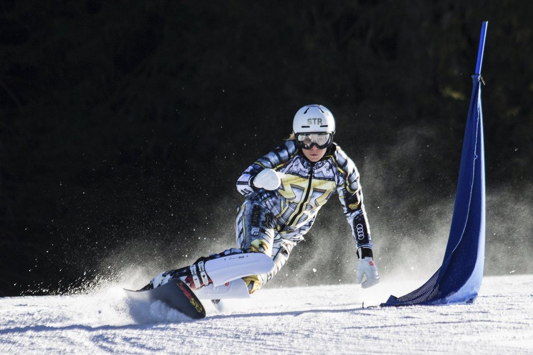 Ester Ledecká vyhrála v Cortině paralelní slalom Světového poháru