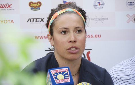 Eva Samková na tiskové konferenci