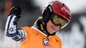 Ester Ledecká se raduje z triumfu v paralelním obřím slalomu ve Scuolu