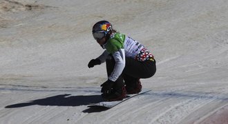 Další super výkon Samkové! S Hopjákovou byly na SP ve snowboardcrossu druhé