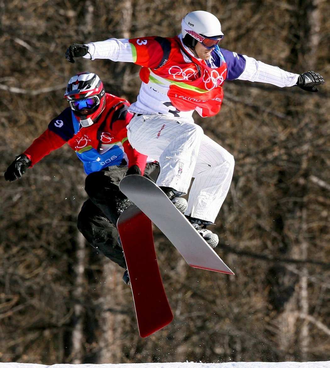 Slovenský snowboardista a olympijský medailista Radoslav Židek havaroval s letadlem. Naštěstí je mimo ohrožení života