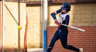 Posily z Japonska i buldok z Texasu! Softballová Ostrava staví silný tým