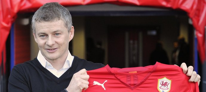 Ole Gunnar Solskjaer se stal koučem fotbalistů Cardiffu v anglické Premier League