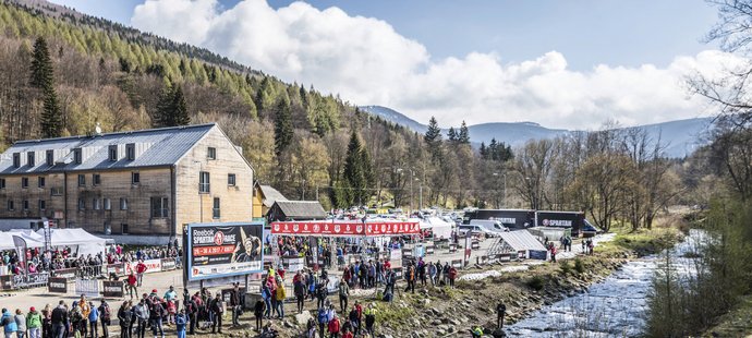 V Koutech nad Desnou se běžel překážkový závod Spartan Race