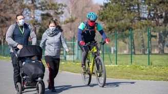 Život v době (po)virové podle Daniela Drahotského 1: Viru se už nikdy nezbavíme