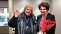 Heleně Fibingerové přišel poblahopřát i její kamarád Karel Vágner
