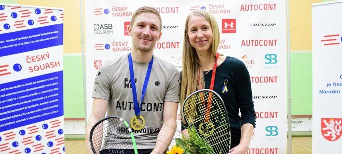 Jakub Solnický a Anna Serme jsou čerstvými mistry republiky ve squashi. Oba začínali v Opavě.