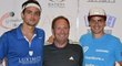 Český squashista Jan Koukal (vpravo) triumfoval na turnaji Gibraltar Open 2016.