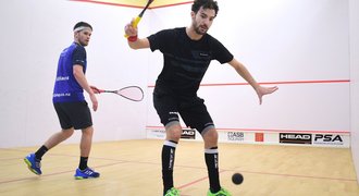 Španěl Cornes ovládl squashový turnaj série PSA v Praze, Češi brali semifinále