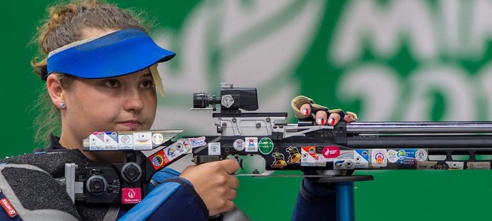 Střelkyně Nikola Mazurová na Evropských hrách září