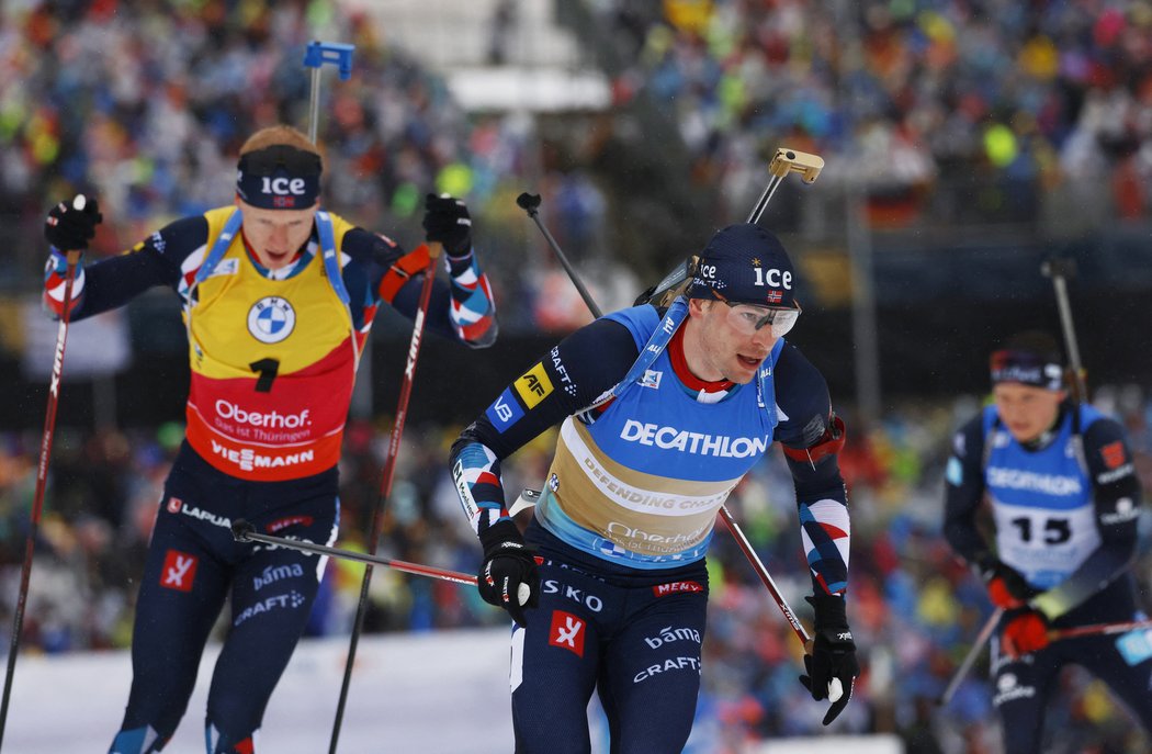 Bratři Böovi nebyli jediní z norské výpravy, kteří se nakazili koronavirem. Pozitivní test měl také Sturla Holm Laegreid, který zastávku v Novém Městě radši vynechal úplně