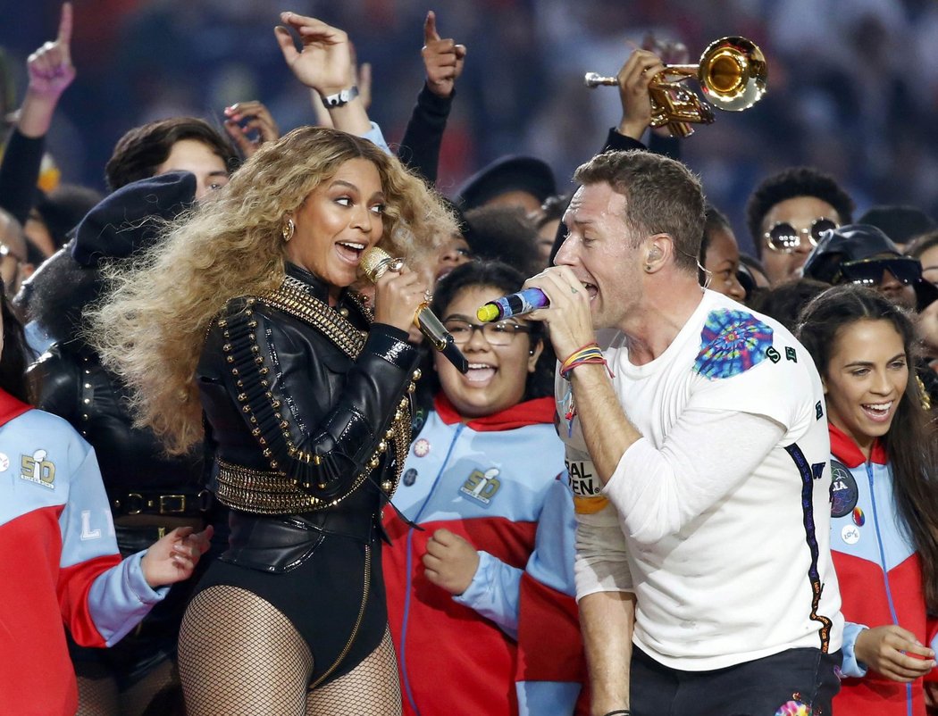 Beyoncé a Chris Martin zazářili na jednom pódiu