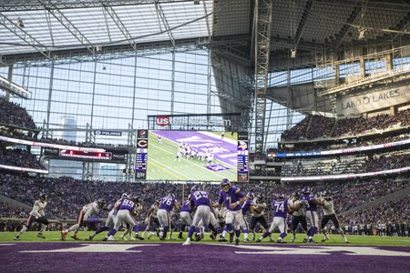 Hostitelským městem Super Bowlu je letos Minneapolis a tamní fungl nový stánek U.S. Bank Stadium