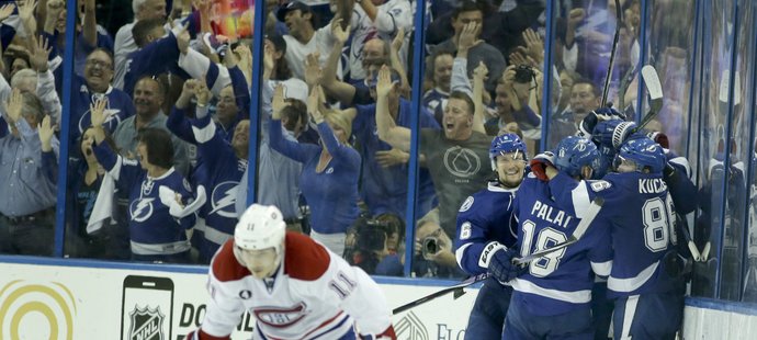 Hokejisty Montrealu dělí jedna prohra od konce v letošních bojích o Stanley Cup