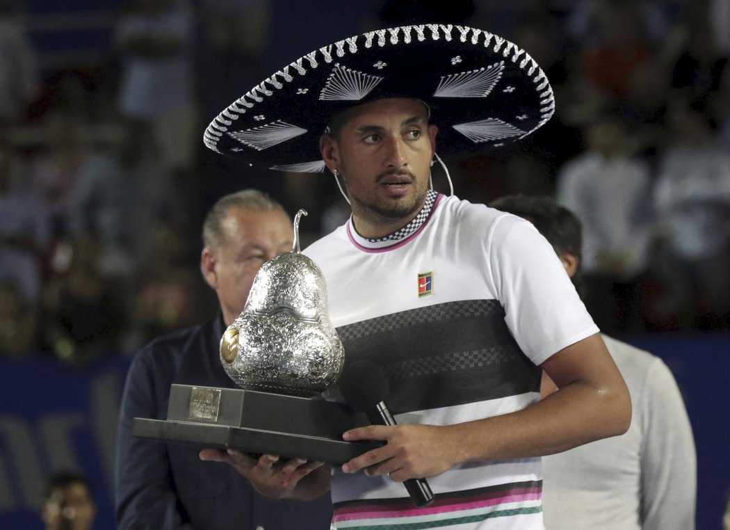 V mexickém Acapulcu oslavil Nick Kyrgios titul stylově