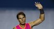 Druhý tenista světového žebříčku Rafael Nadal se po měsíční přestávce vrátil na kurty vítězstvím nad Mischou Zverevem z Německa