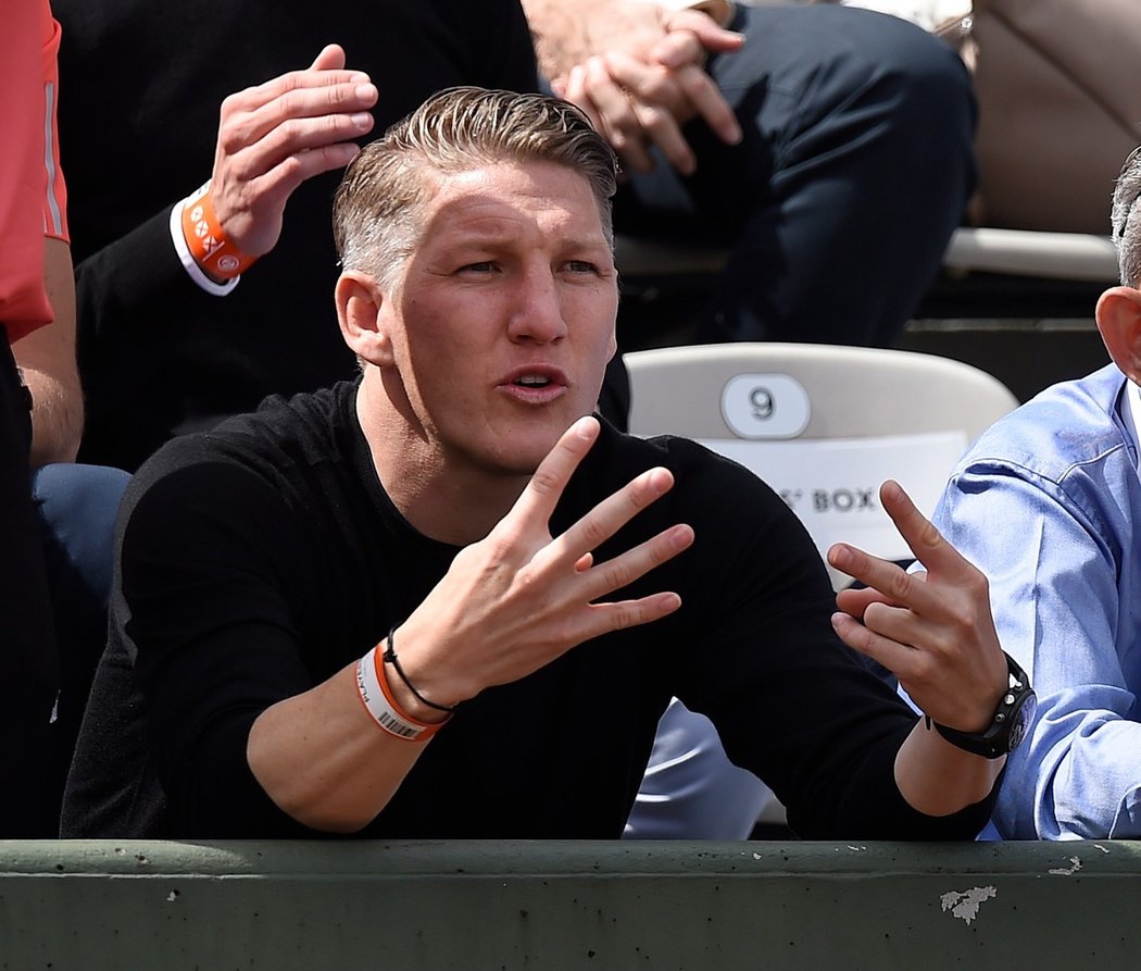 Bastian Schweinsteiger fandil své přítelkyni