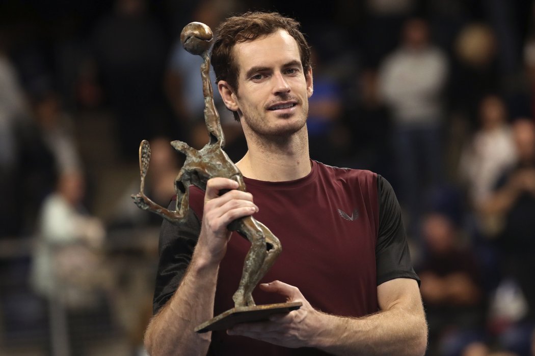 Andy Murray po druhé operaci kyčle válí na okruhu ATP