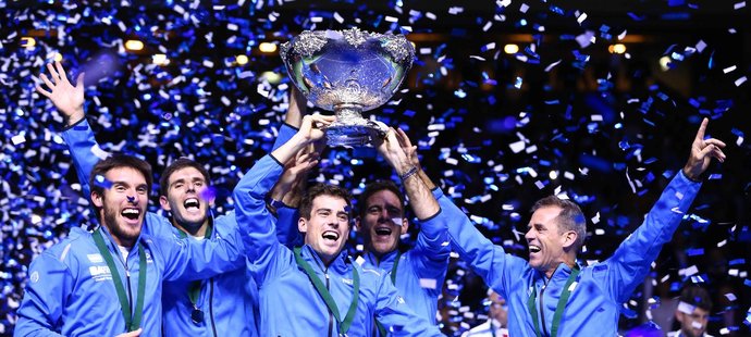 Davisův pohár je v rukou tenistů Argentiny