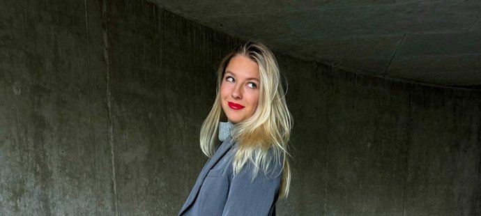 Lucie Neumannová tvoří nyní pár s tenistkou Jiří Lehečkou