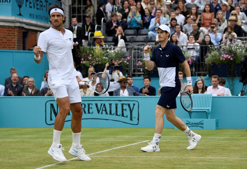 Feliciano López kromě dvouhry ovládl v Queens i turnaj ve čtyřhře po boku Andyho Murrayho