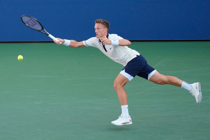 Lehečka nestačil na Tsitsipase a na US Open končí. Loučí se také Muchová, Nosková jde dál Lehečka nestačil na Tsitsipase a na US Open končí. Loučí se také Muchová, Nosková jde dál