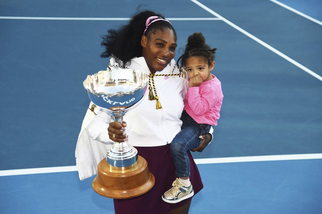 Serena Williamsová v Aucklandu vybojovala 73. trofej kariéry, první po porodu dcery Alexis Olympie