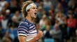 Alexander Zverev oslavuje výhru v prvním kole Australian Open