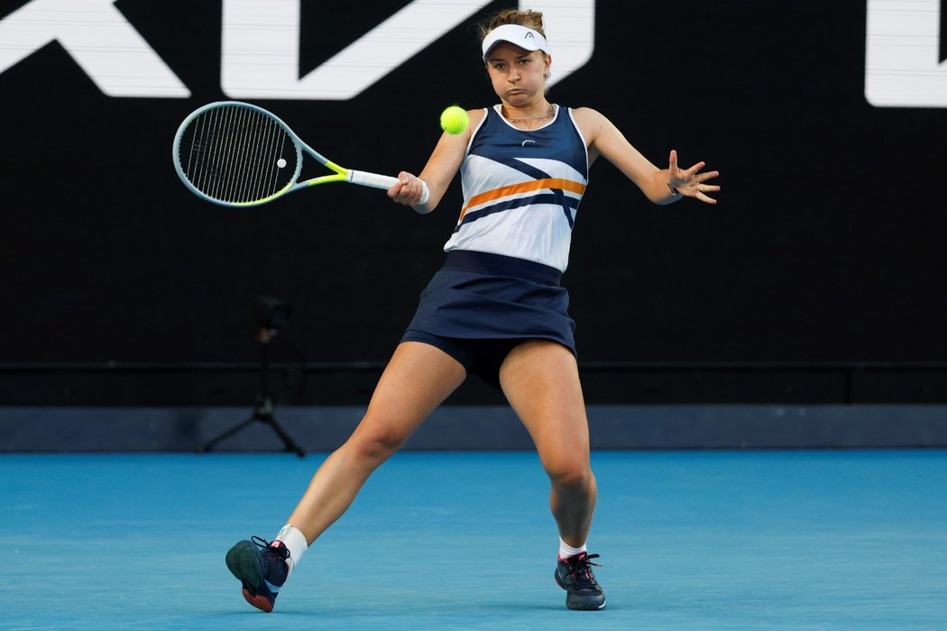 Česká tenistka Barbora Krejčíková během zápasu druhého kola Australian Open proti Číňance Wang Si-jü, kterou porazila 6:2, 6:3