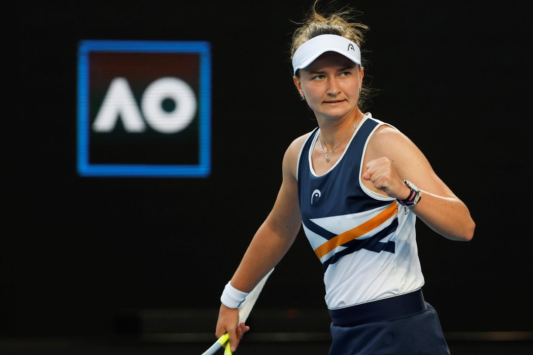 Česká tenistka Barbora Krejčíková během zápasu druhého kola Australian Open proti Číňance Wang Si-jü, kterou porazila 6:2, 6:3