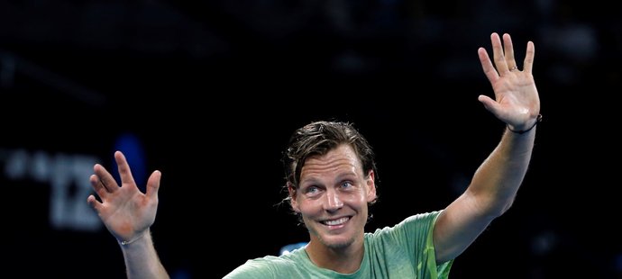 Český tenista Tomáš Berdych po postupu přes Juana Martina del Potra na Australian Open