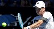 Tomáš Berdych v utkání tenisového Australian Open proti Rafaelu Nadalovi