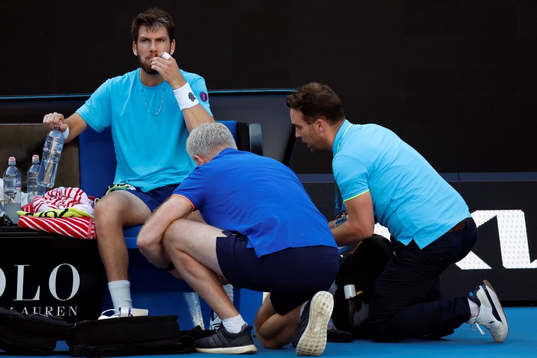 Cameron Norrie si vyžádal v zápase s Lehečkou ošetření